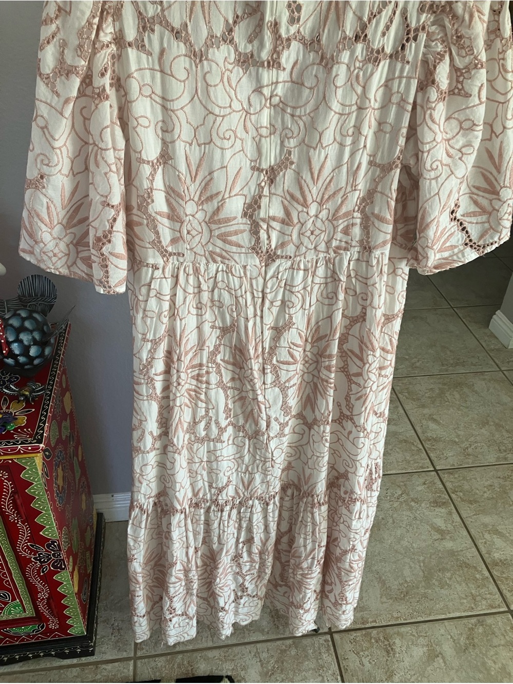 ASOS Design  Cream Floral Broderie Anglaise Just gorgeous Dress NWOT, Size 12 - Picture 7 of 11